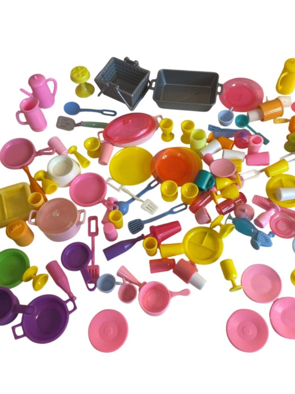 Barbie Doll Accessories Lot Vintage Dining Kitchen Plates Dishes Cups Spatulas